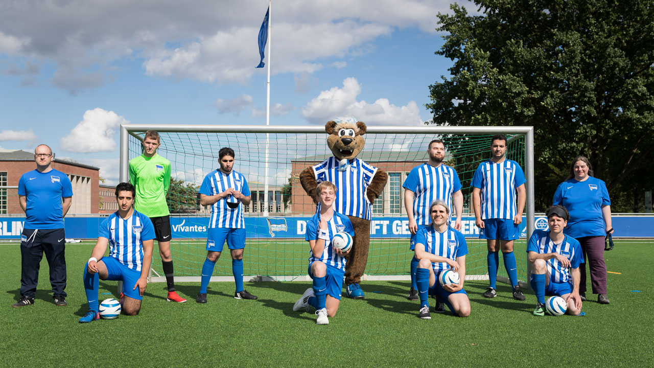 The team photo of our blind team