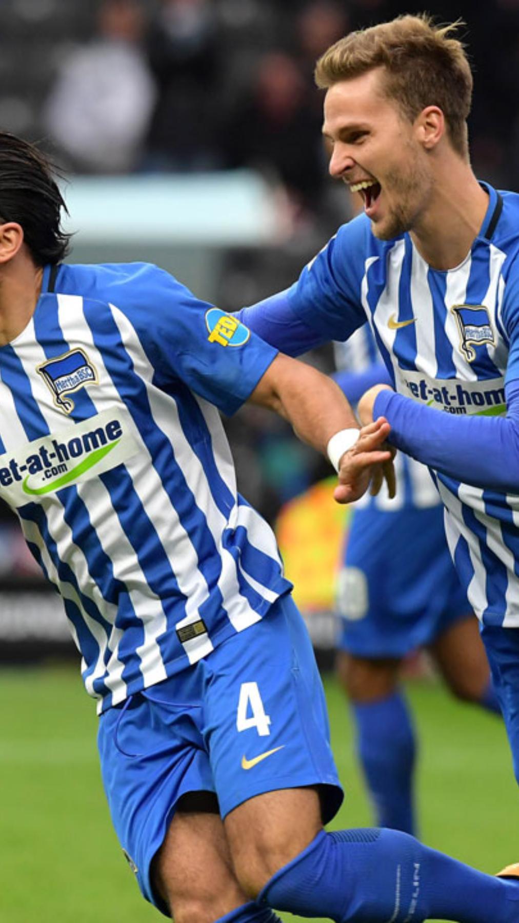 Headers give Hertha home win over Hamburg