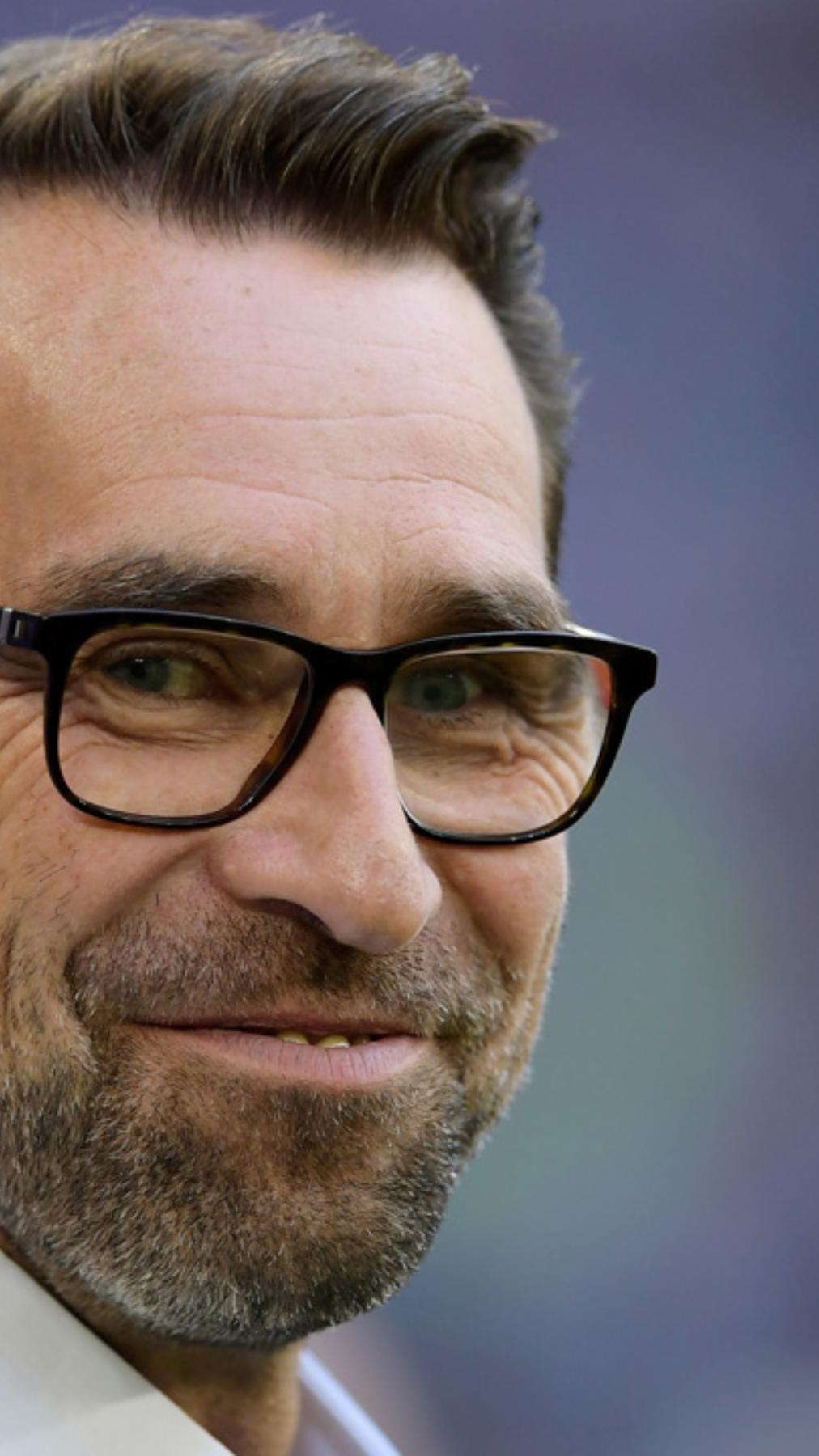 Hertha sporting director Michael Preetz signs contract extension