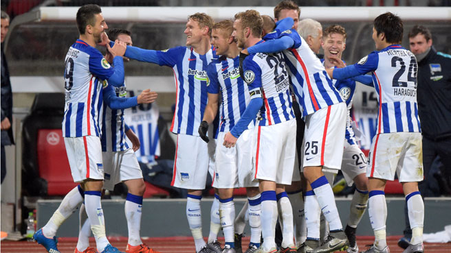 DFB Cup: Dream goes on!