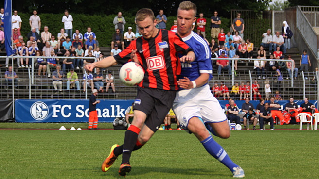 Herthas U17 gewinnt Hinspiel gegen Schalke