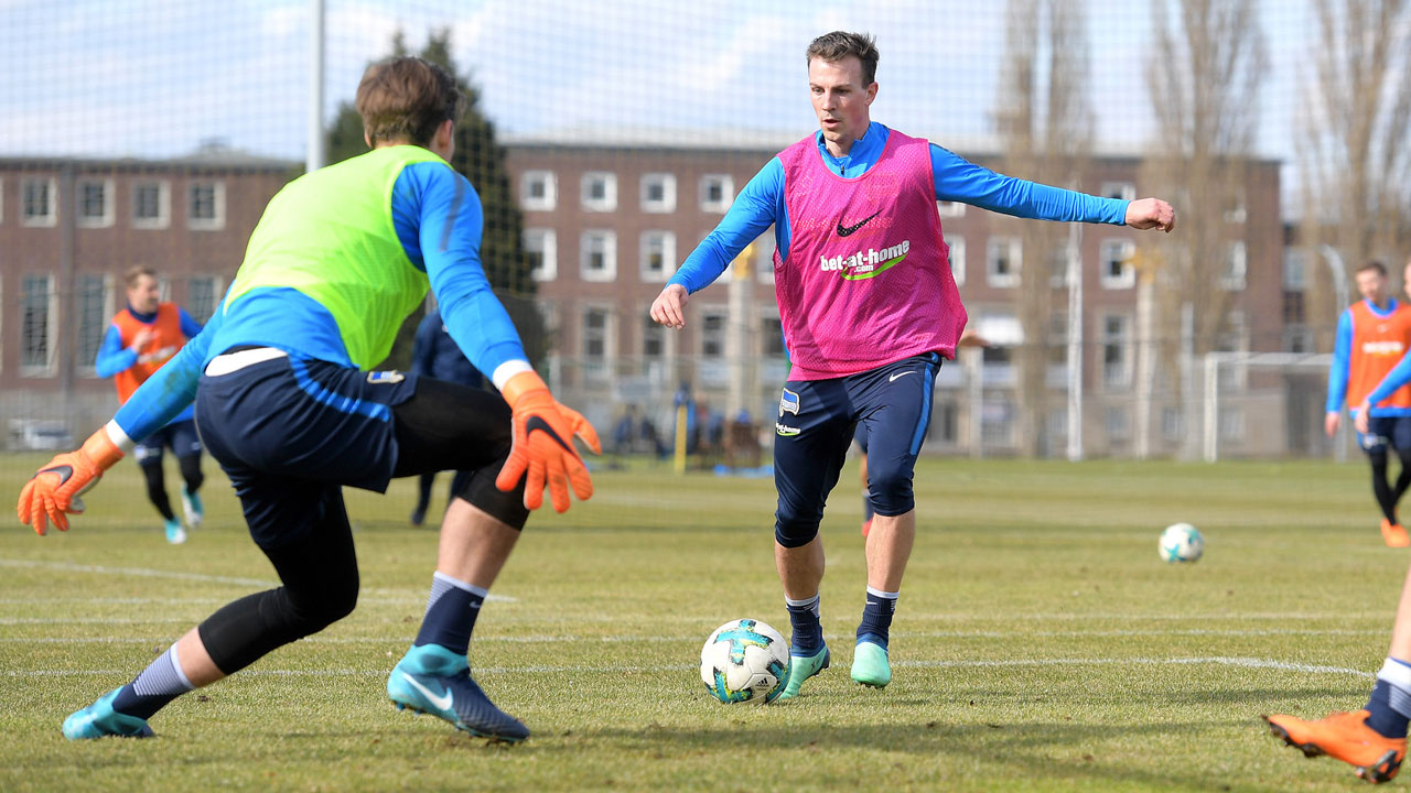 Training noch ohne Lazaro