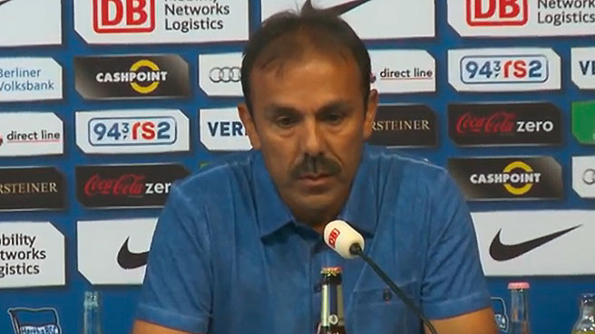 Pressekonferenz vor dem Spiel in Nürnberg