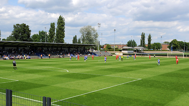 Achtung: Neue Zuwegung zum Amateurstadion