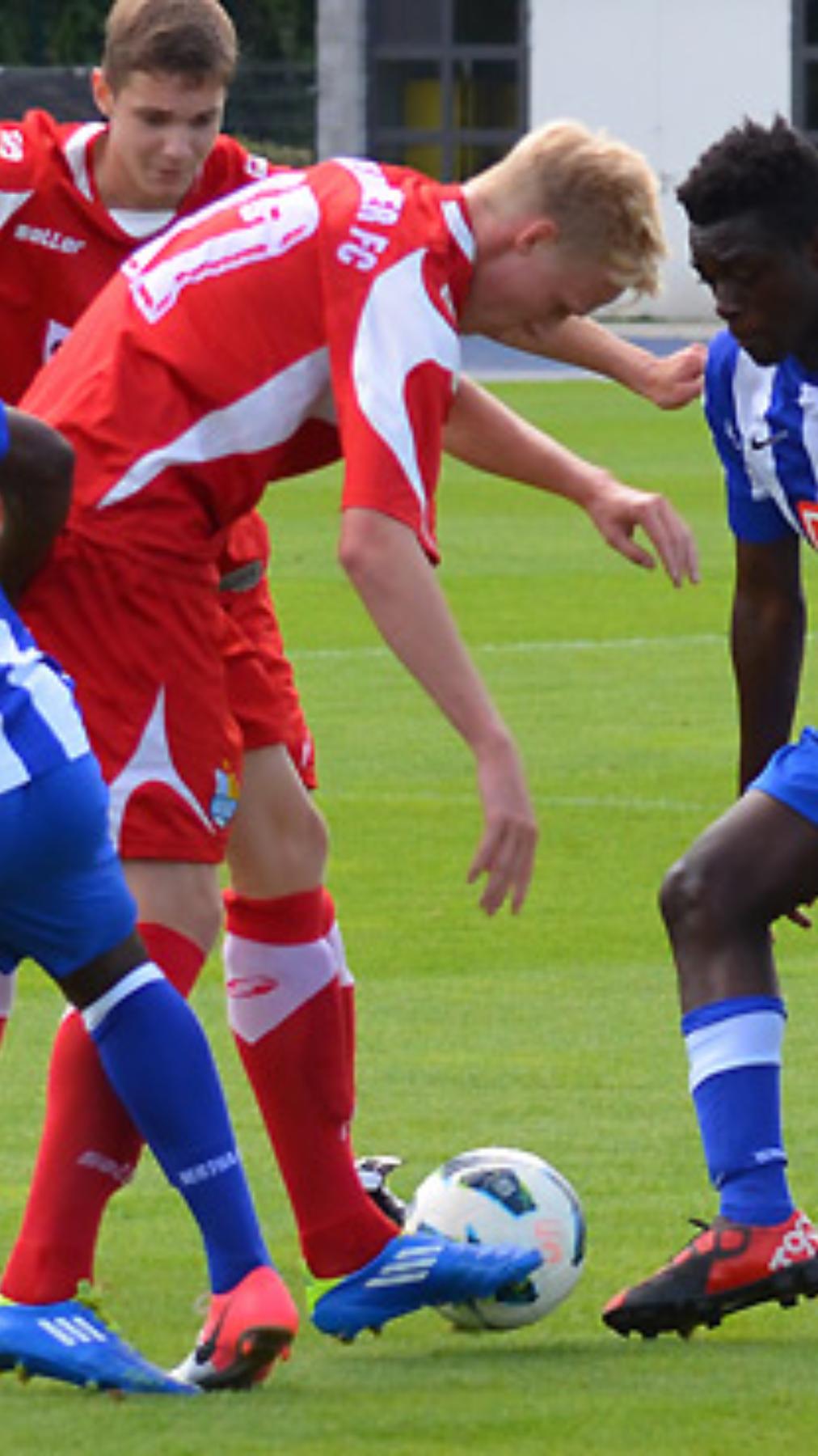 Clear victors in first friendly of the season