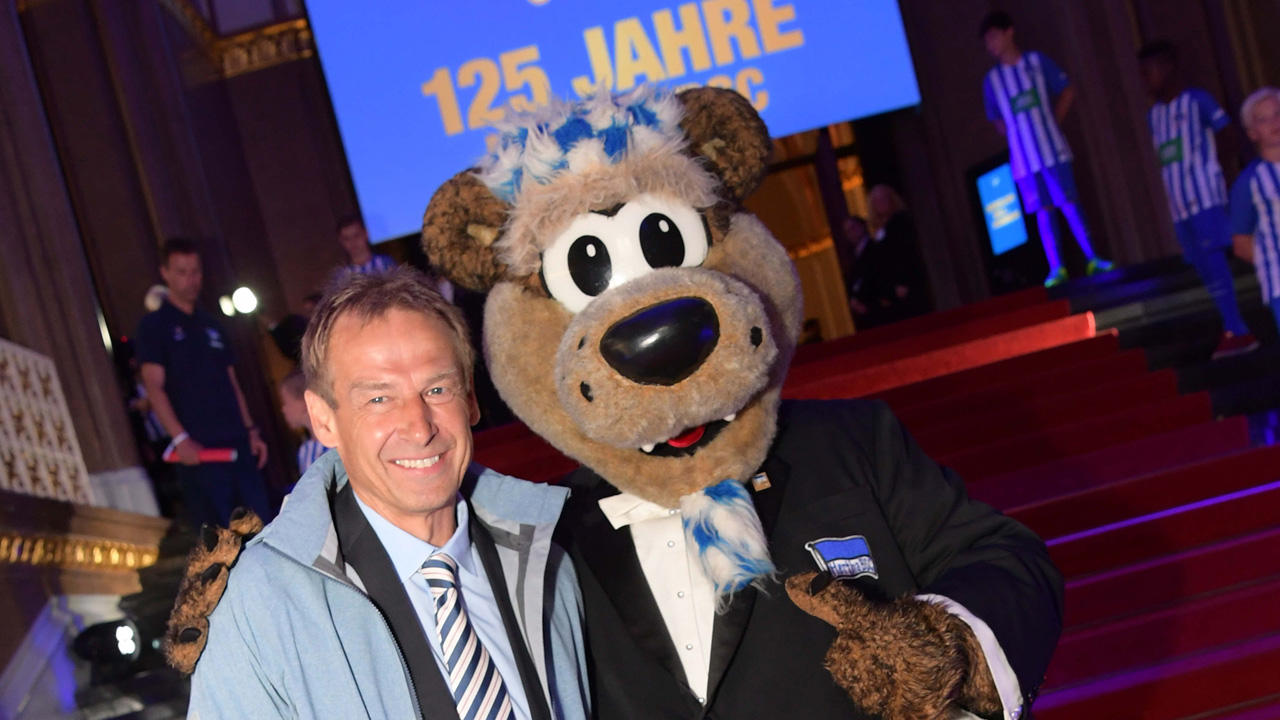 Jürgen Klinsmann zu Gast bei Hertha BSC