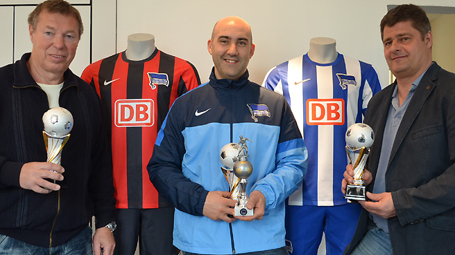 Auslosung für Schulturnier bei Hertha BSC