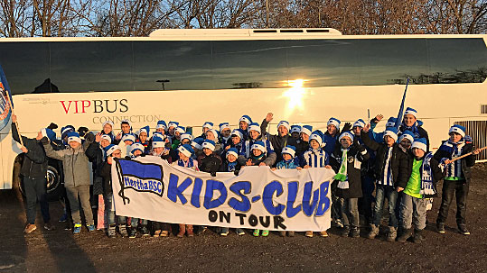 Jetzt anmelden: Mit dem Kids-Club nach Wolfsburg