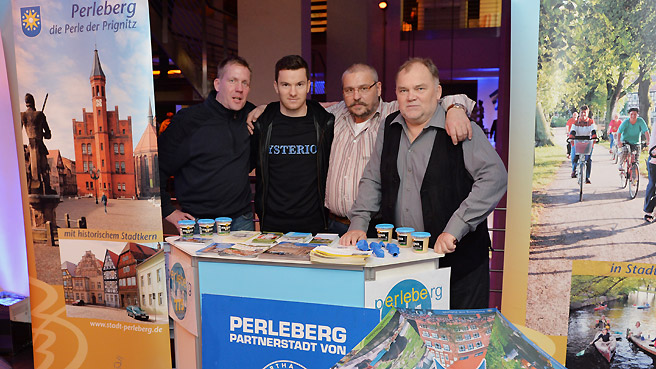 Baumjohann besucht Stand von Perleberg