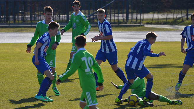 Herthas U15 im Test gegen Wolfsburg siegreich