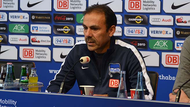 Pressekonferenz vor dem Spiel in Augsburg