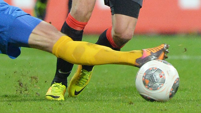 Splitter zum Heimspiel gegen Braunschweig