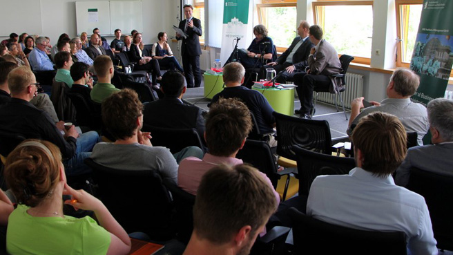 Ingo Schiller beim Symposium der HWR Berlin