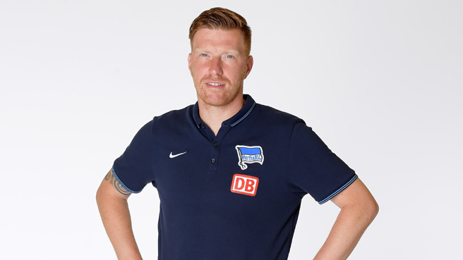 Zecke Neuendorf wechselt die Seiten
