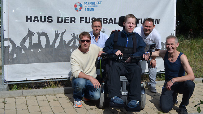 OFC Hertha-Rollis ziehen in Haus der Fußballkulturen