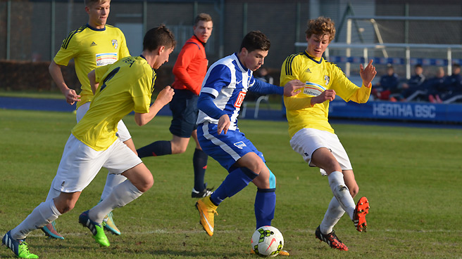 U17-Junioren besiegen Jena