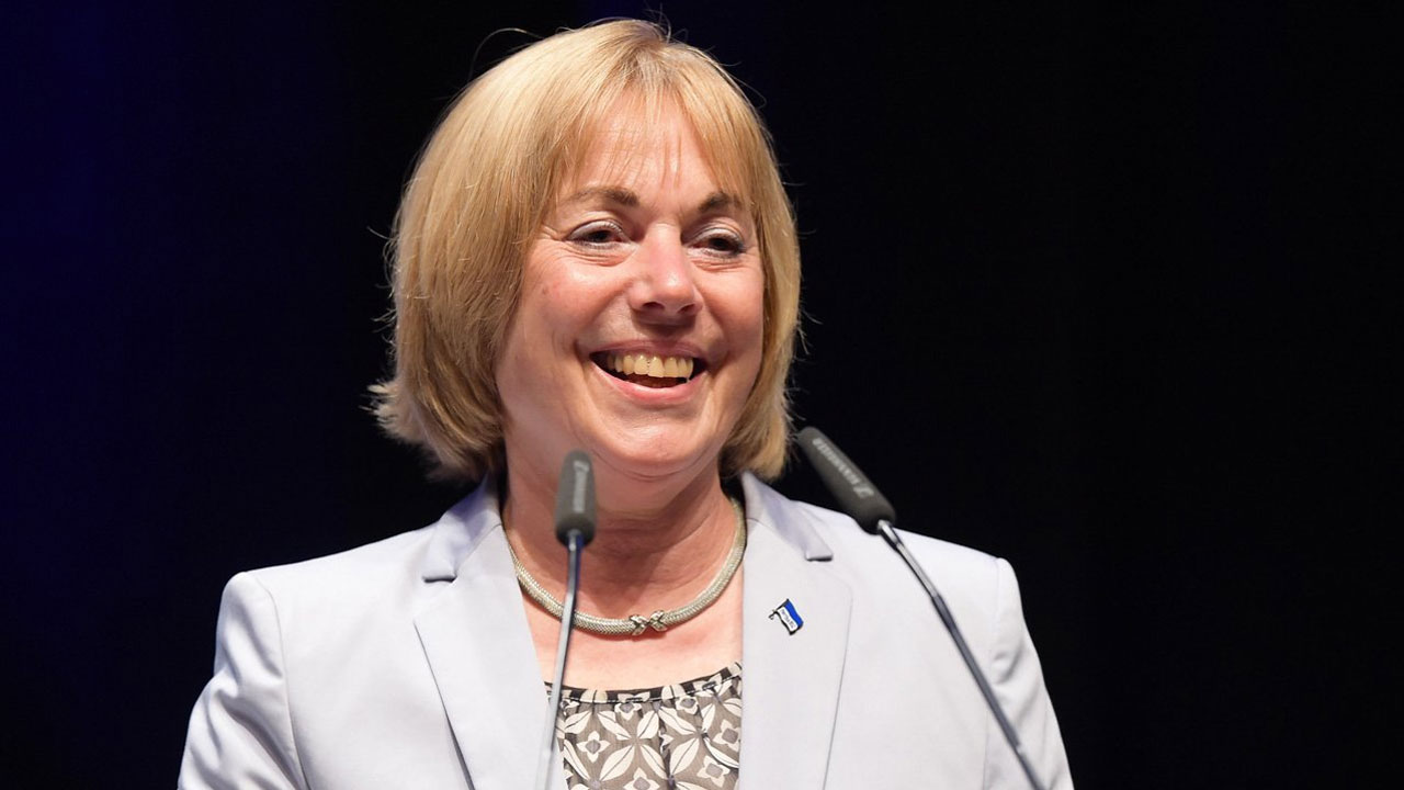Herzlichen Glückwunsch, Renate Döhmer!