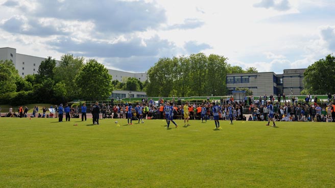 Hertha unterstützt Benefizspiel in Lübars