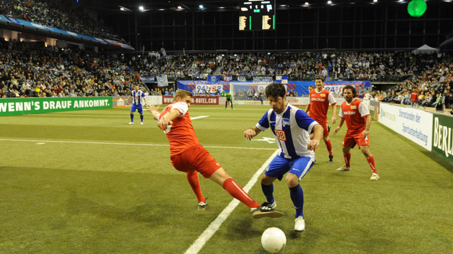 Hertha BSC mit starkem Kader zur Mission Triple