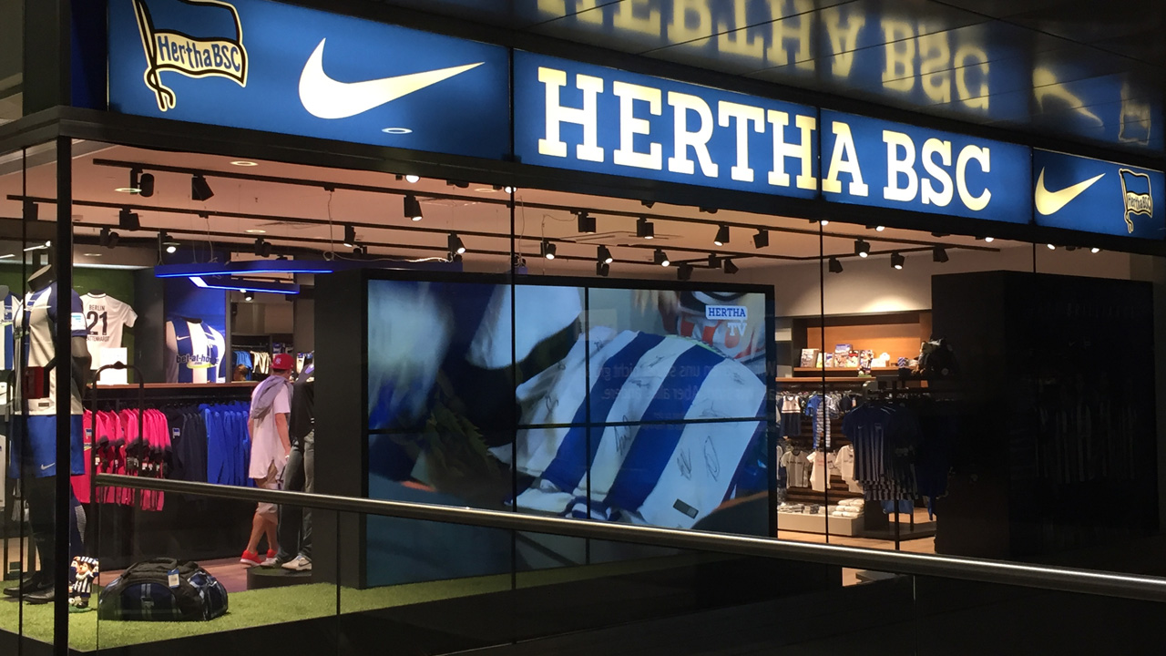 Verkaufsoffener Sonntag in den Fanshops