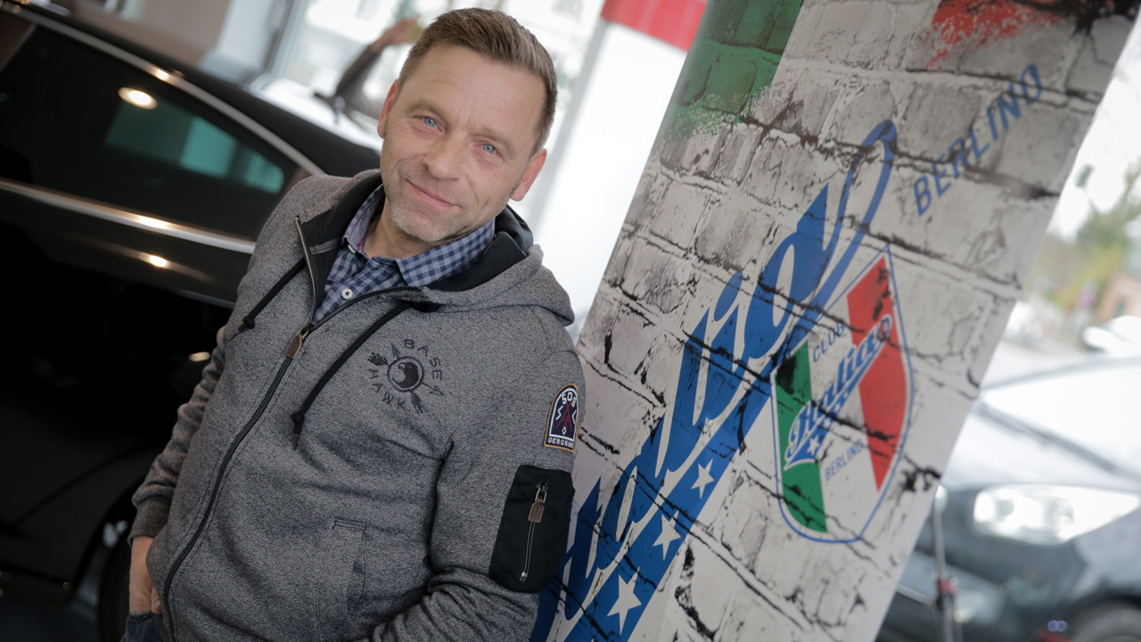 Testspiel gegen Club Italia und Trainer 'Icke'