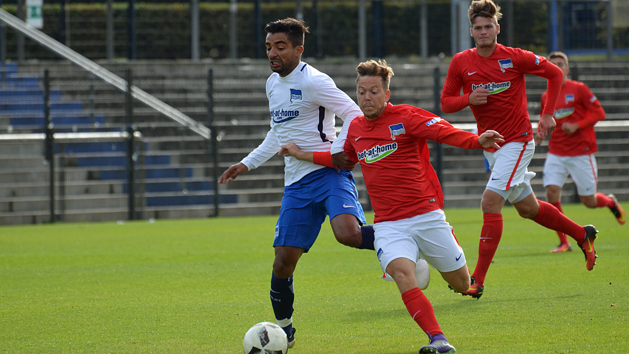 Allagui-Doppelpack im Trainingsspiel