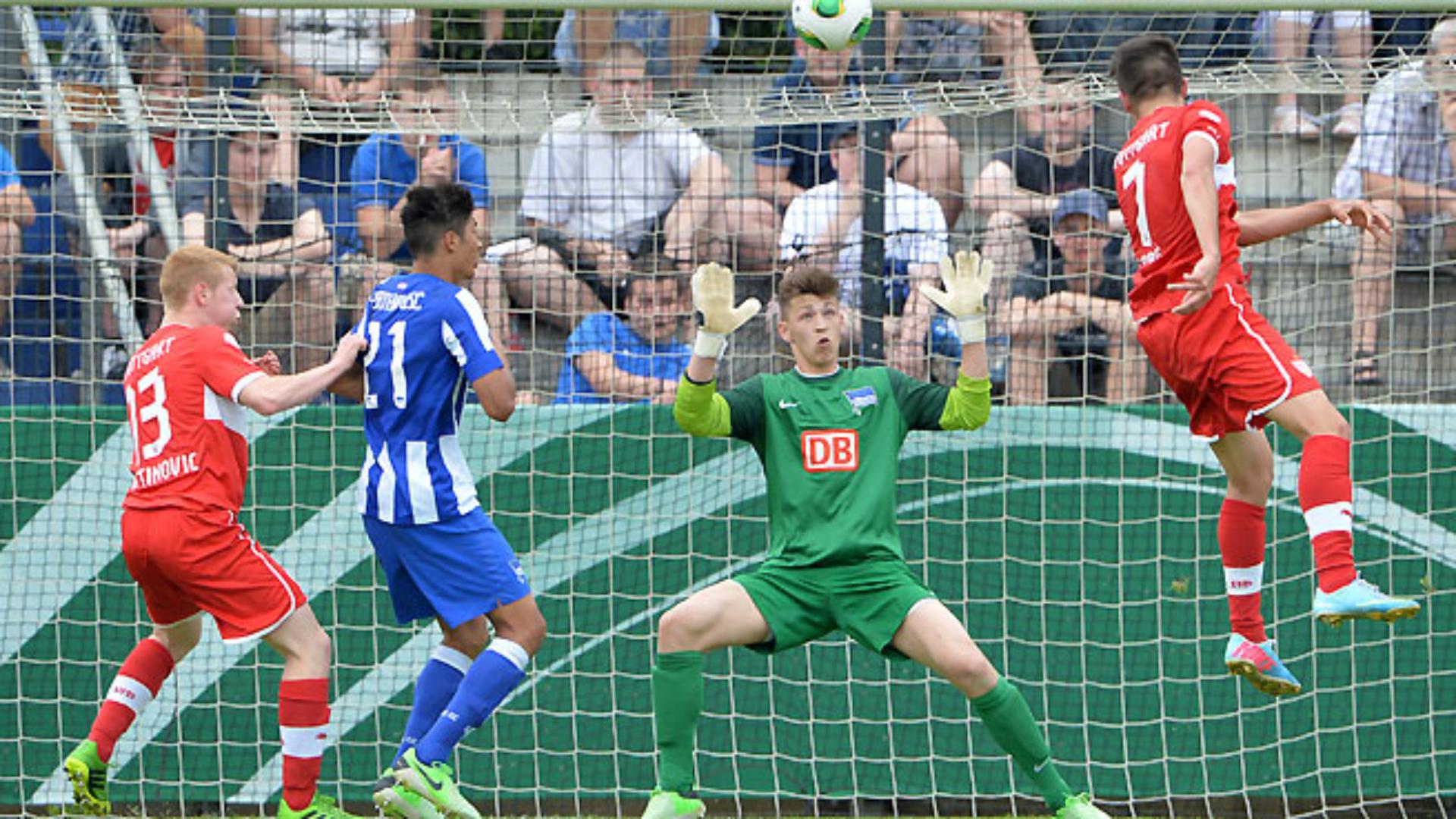 hertha-stuttgart-u17_16