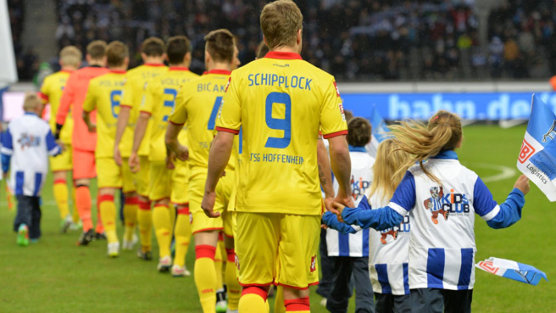 einlaufen-hoffenheim_27