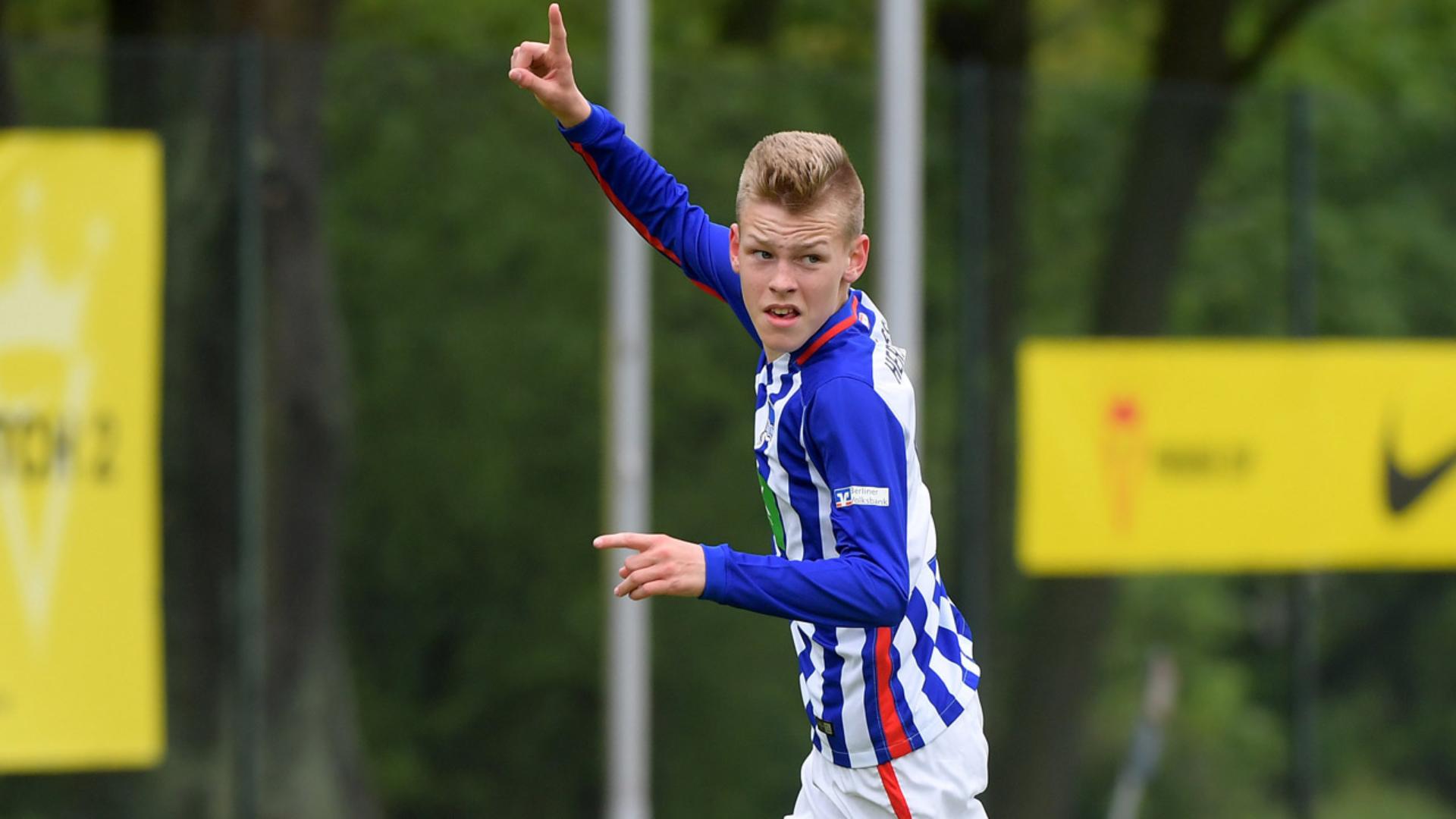 eurofinale-nike-premier-cup-tag1-1617_17