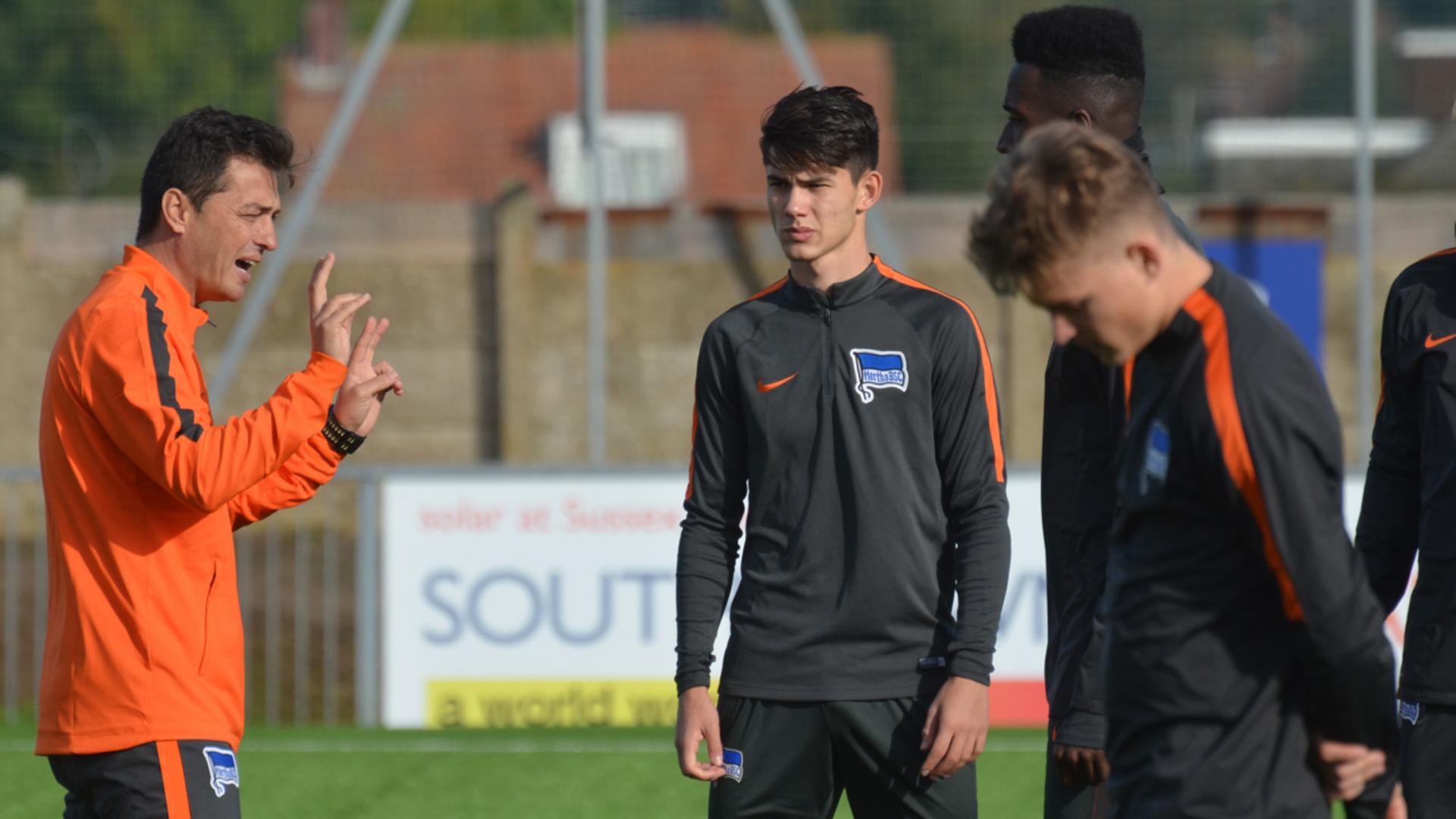 u23-england-tag2-1617_06