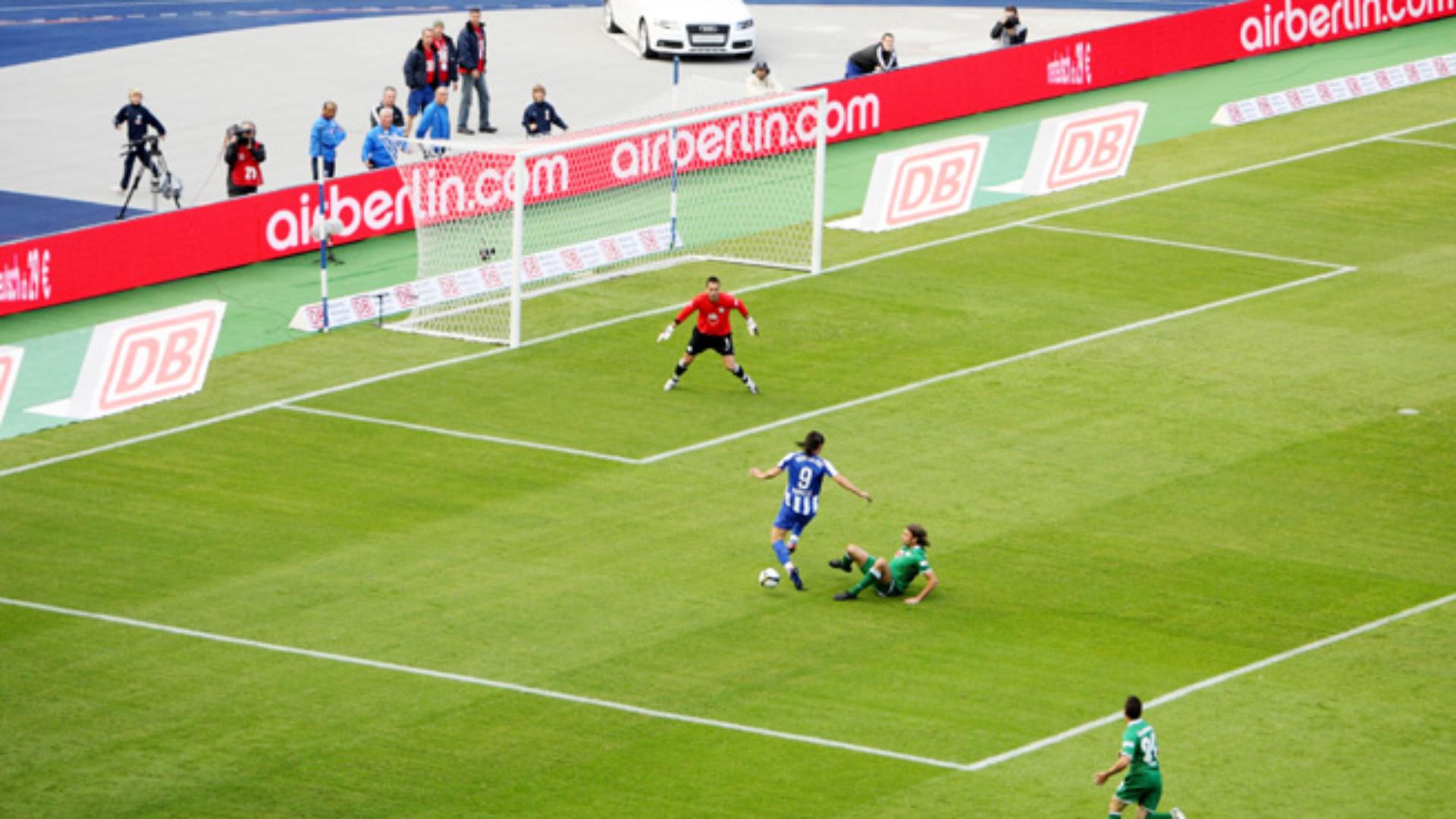 herthagegner-wolfsburg_14