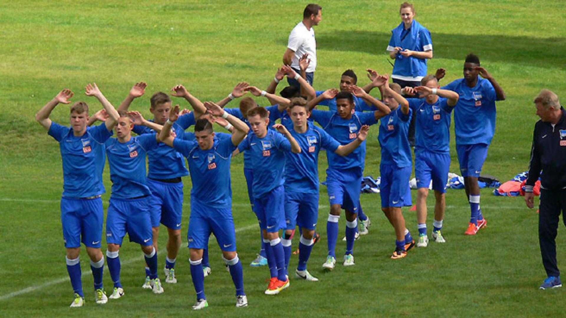 u15-england_02