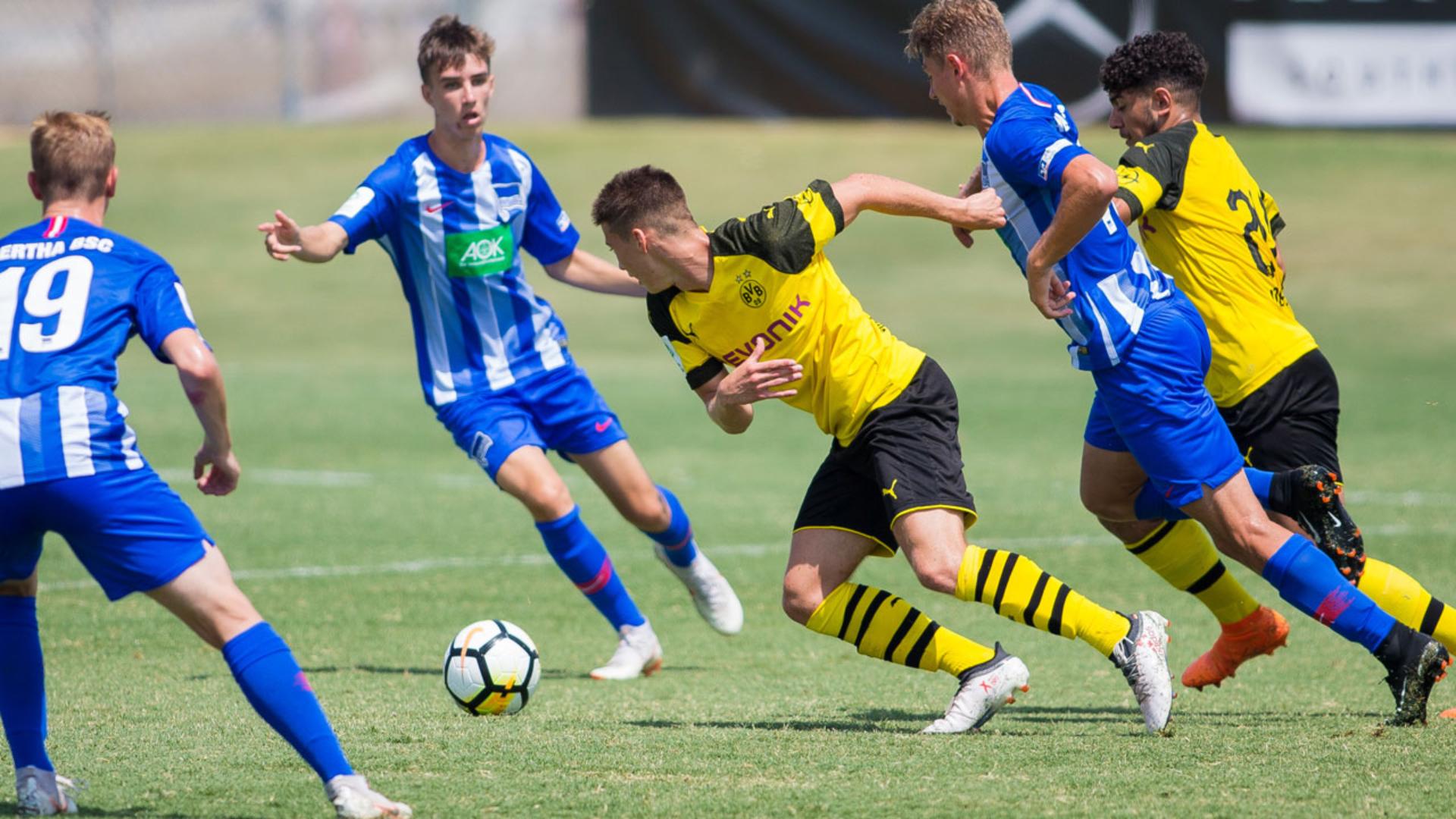 u19-slcup-bscbvb-1819_17