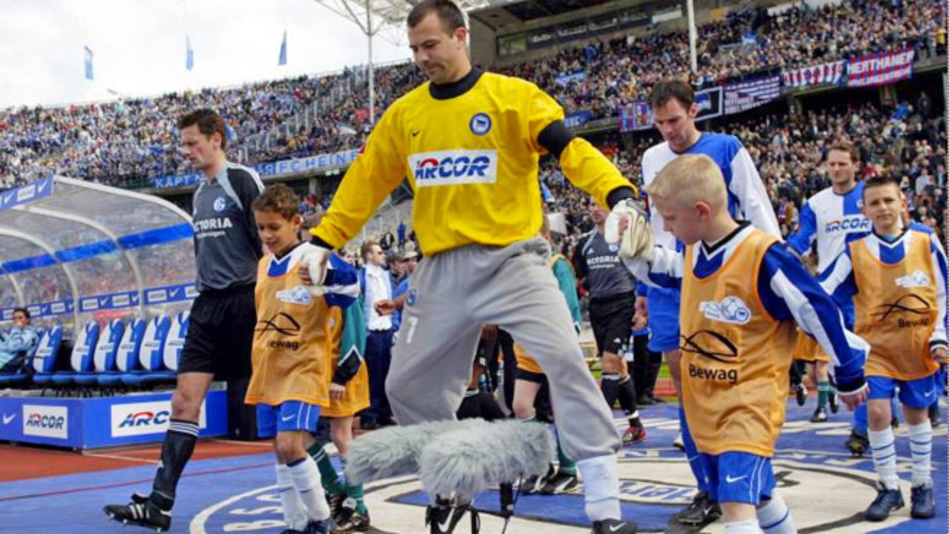 herthagegner-schalke_07