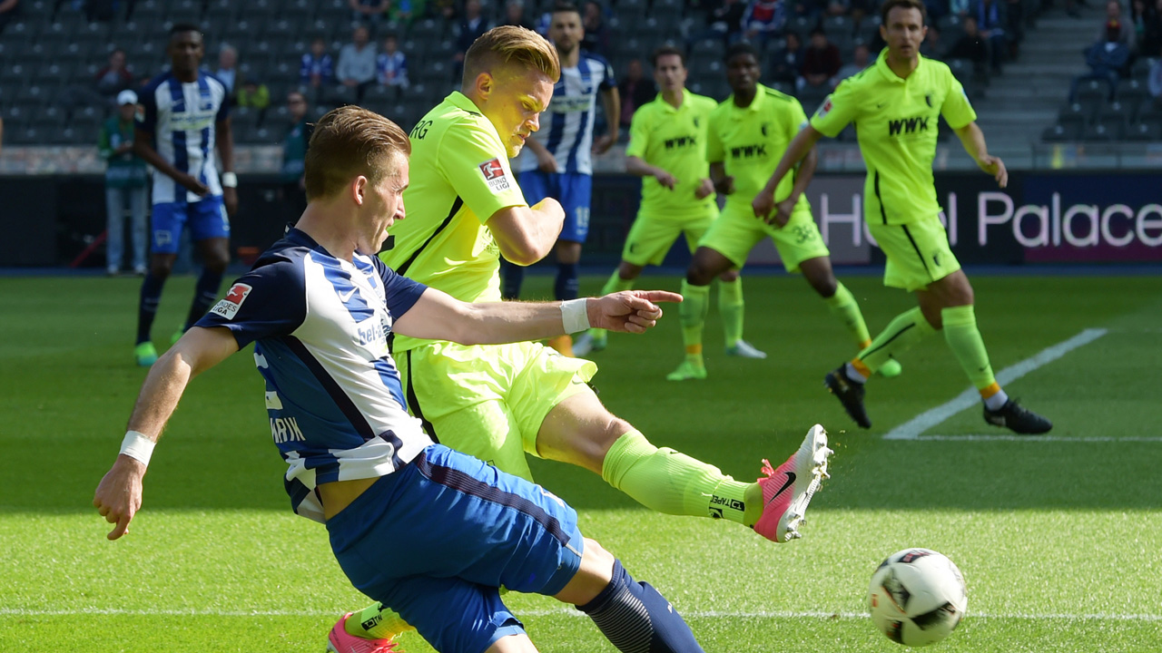 hertha-augsburg-1617_07