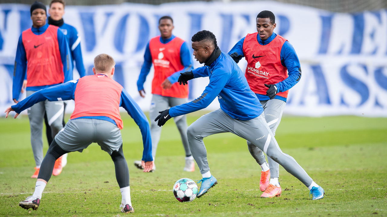 Jhon Córdoba during Tuesday's training session