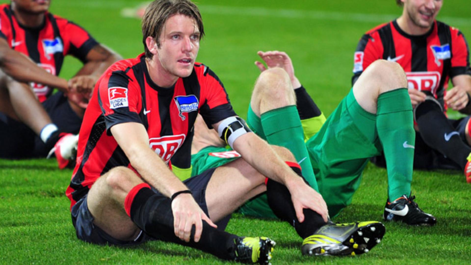Home defeat to Frankfurt