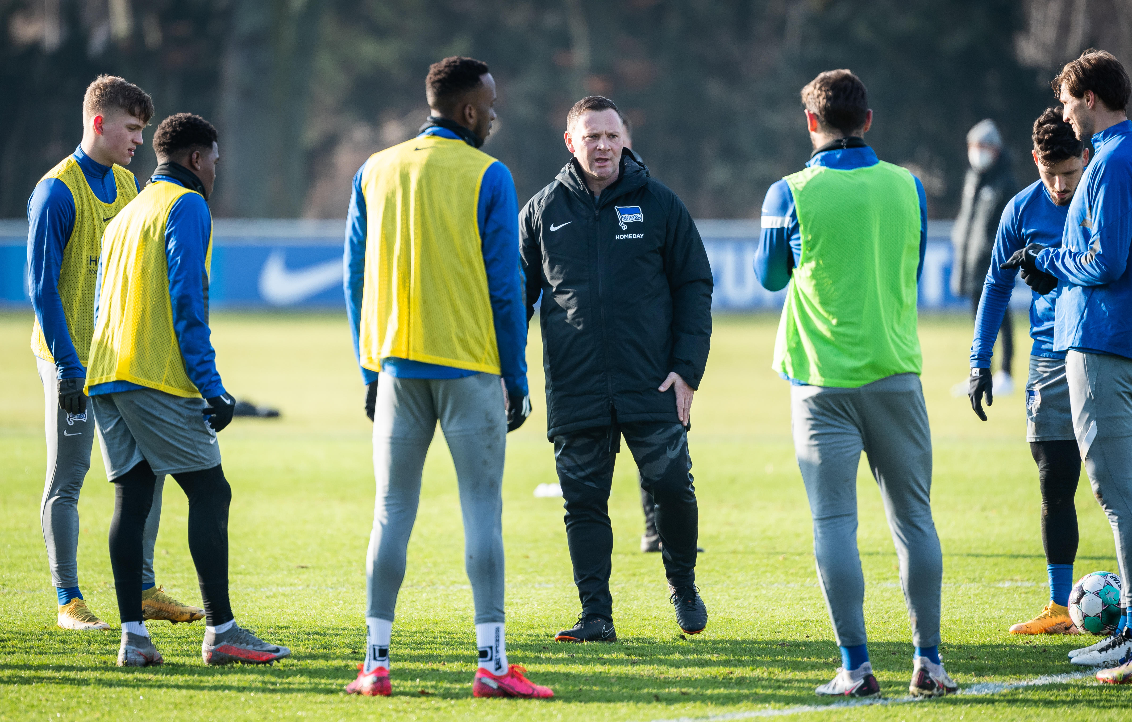 Pál Dárdai beim Training mit der Mannschaft