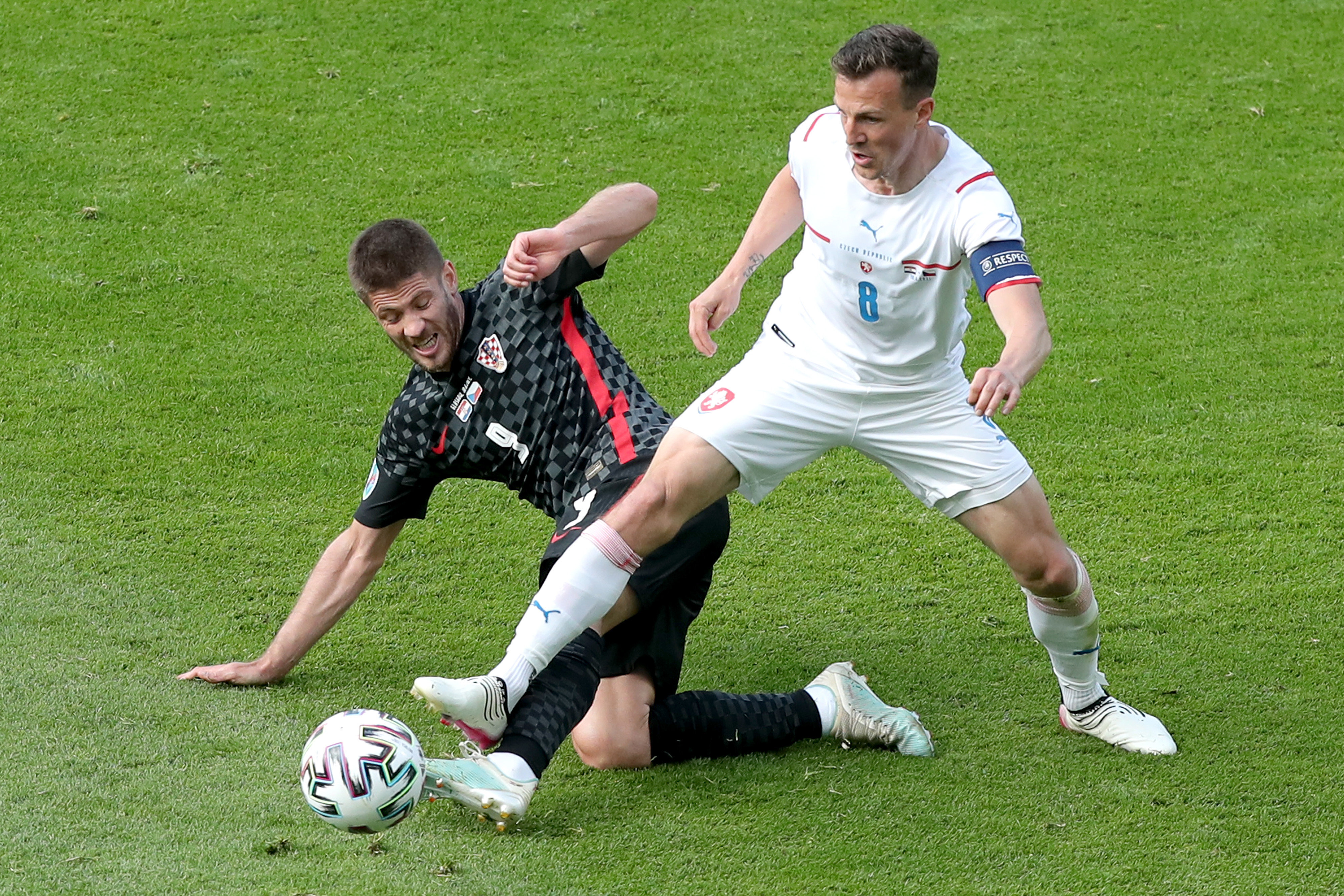 Vladimír Darida in action against Croatia