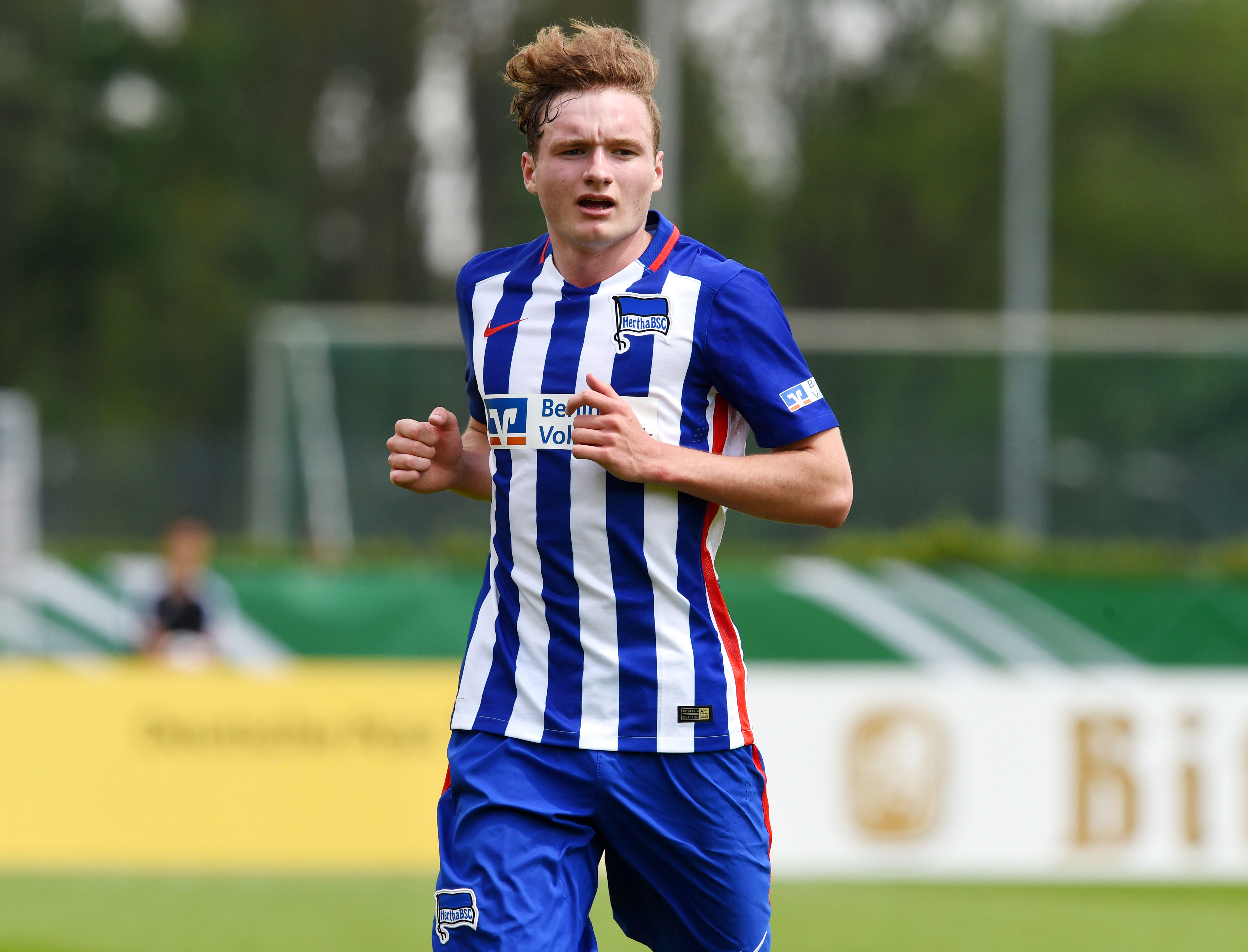 Florian Egerer im Nachwuchstrikot unseres Hauptstadtclubs.