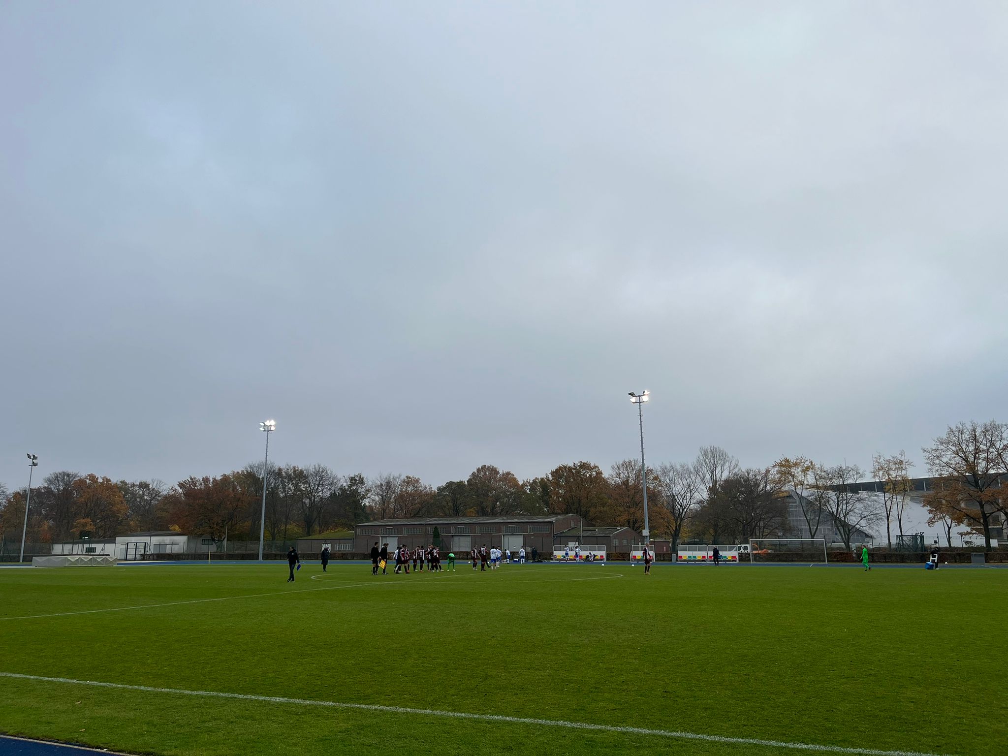 Das Testspiel unserer U23 gegen den BFC Dynamo kurz vor dem Anpfiff.