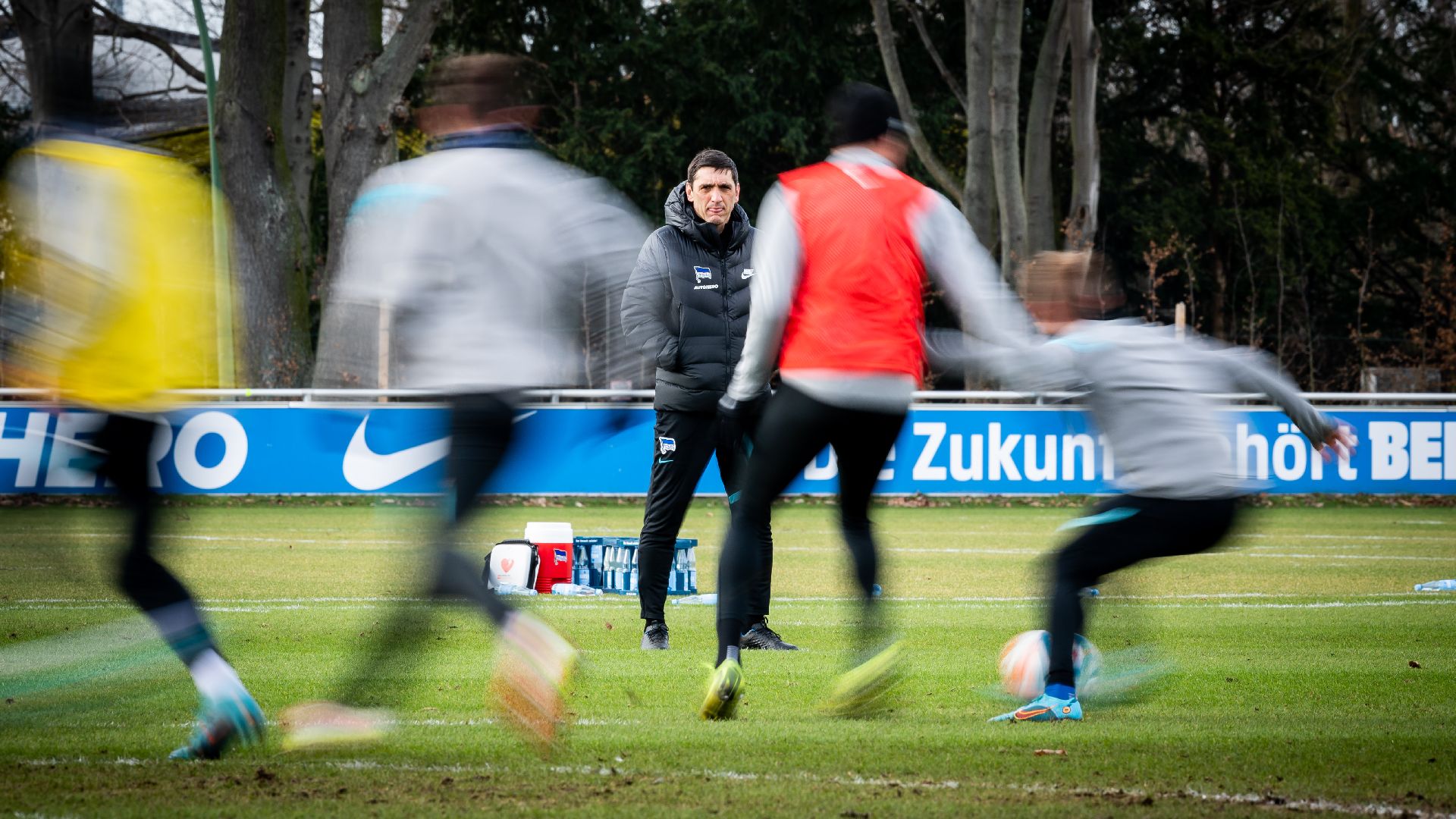 Tayfun Korkut leading the session