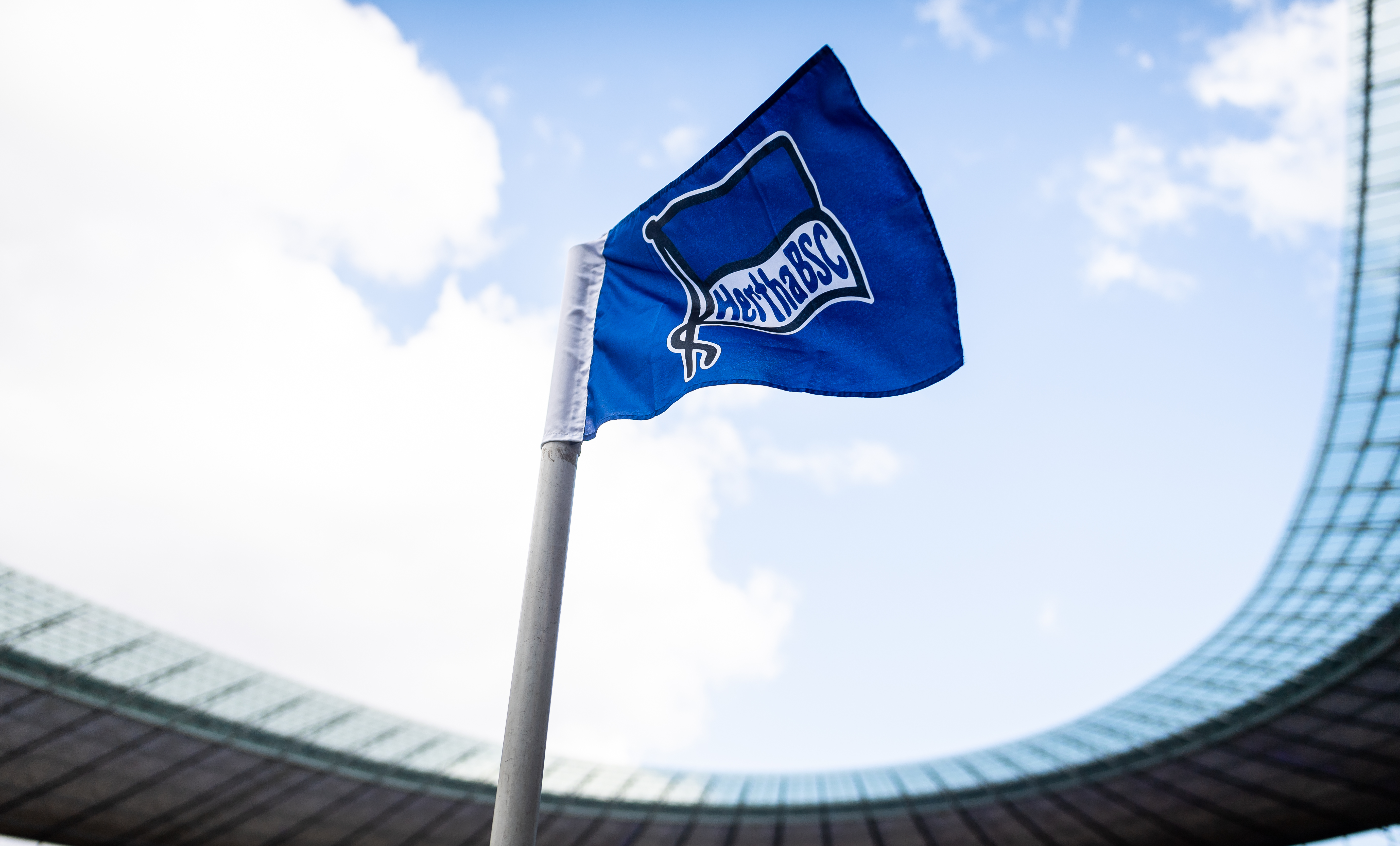 A corner flag at the Olympiastadion.