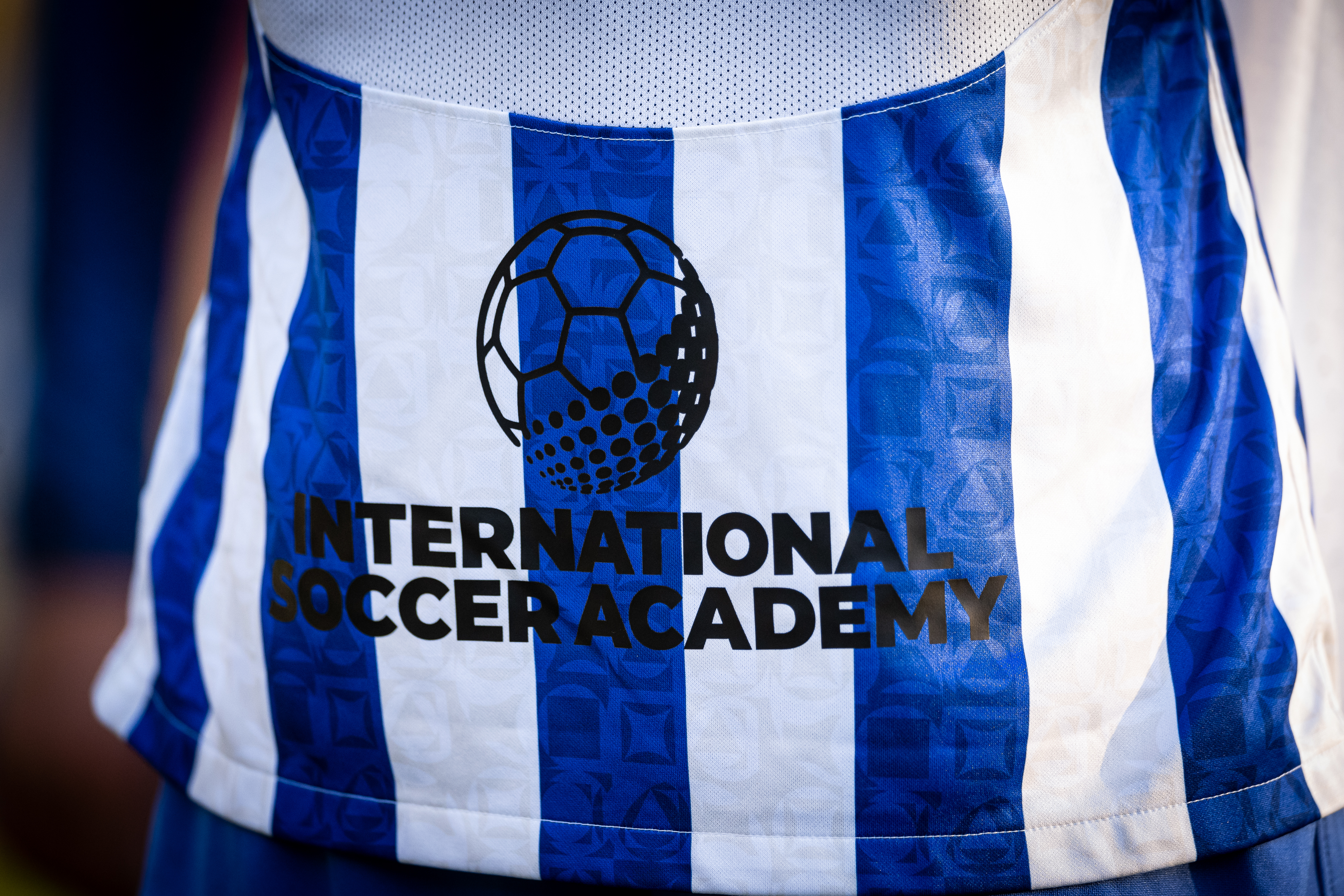 Der Schriftzug International Soccer Academy auf unserem Hertha-Trikot.