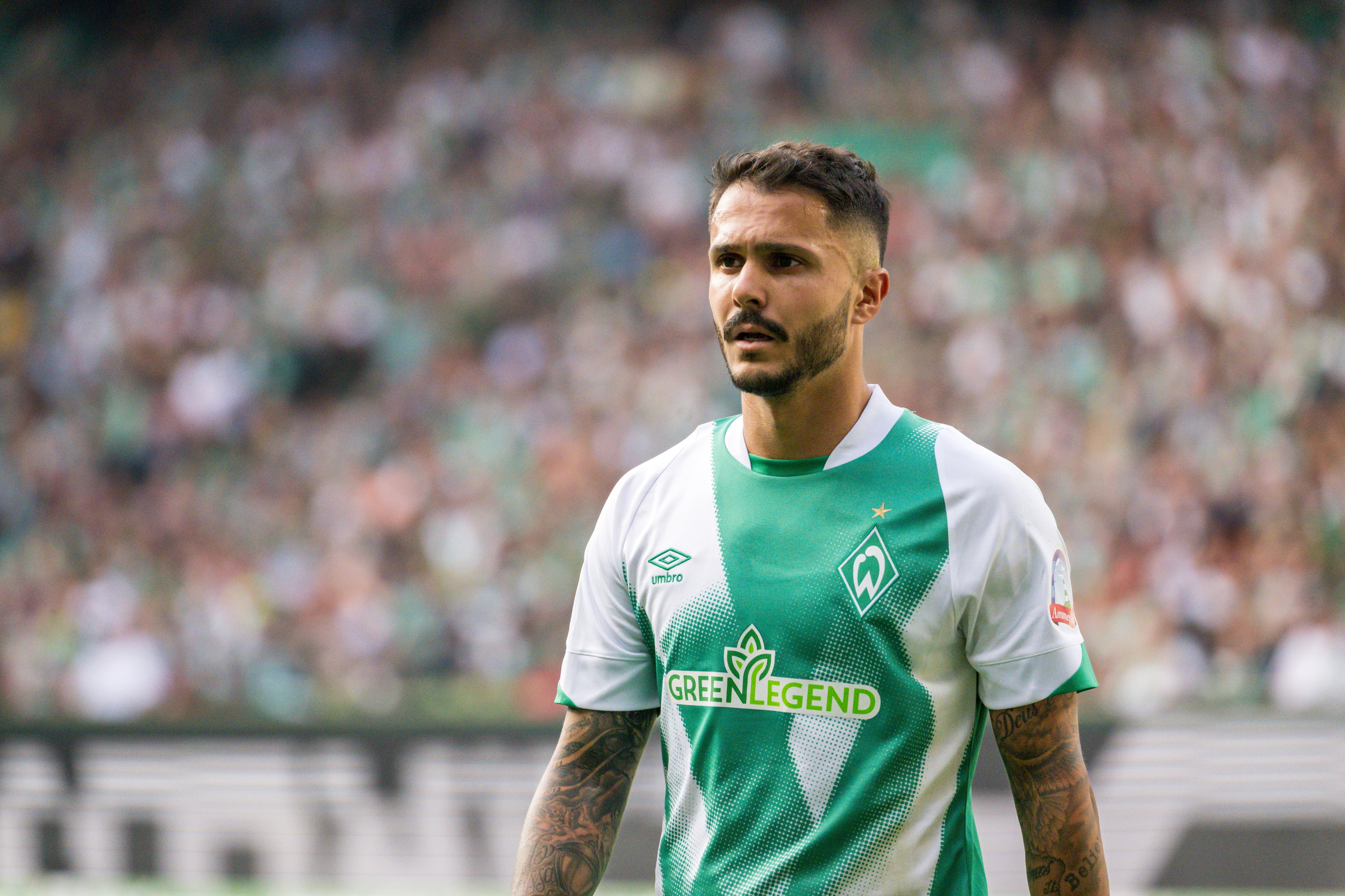 Leonardo Bittencourt im Trikot von Werder Bremen.