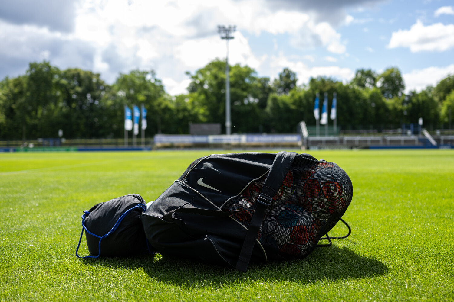 Hertha-Ballsack auf dem Trainingsplatz.
