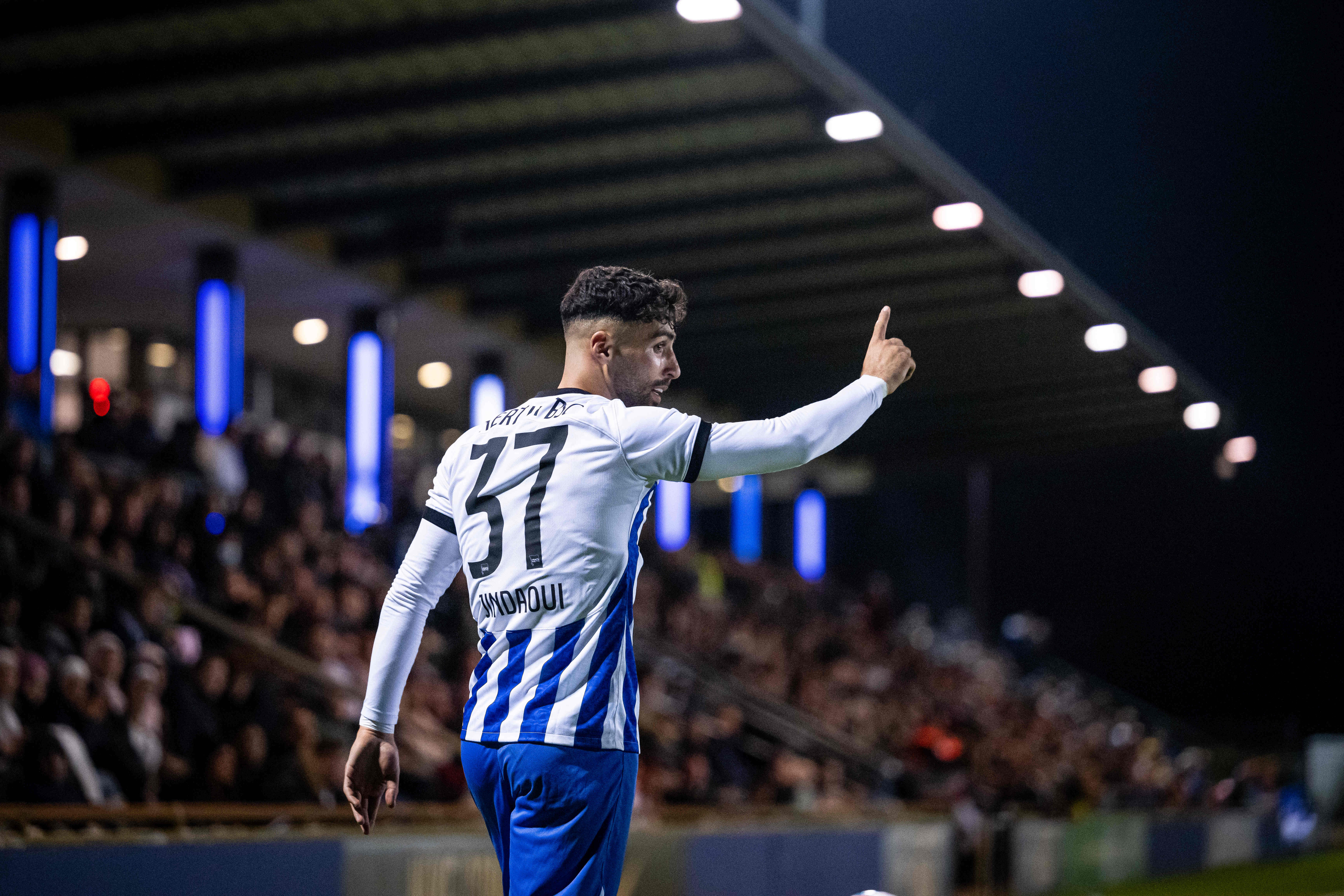 Nader Jindaoui zeigt an, wo es langgeht.