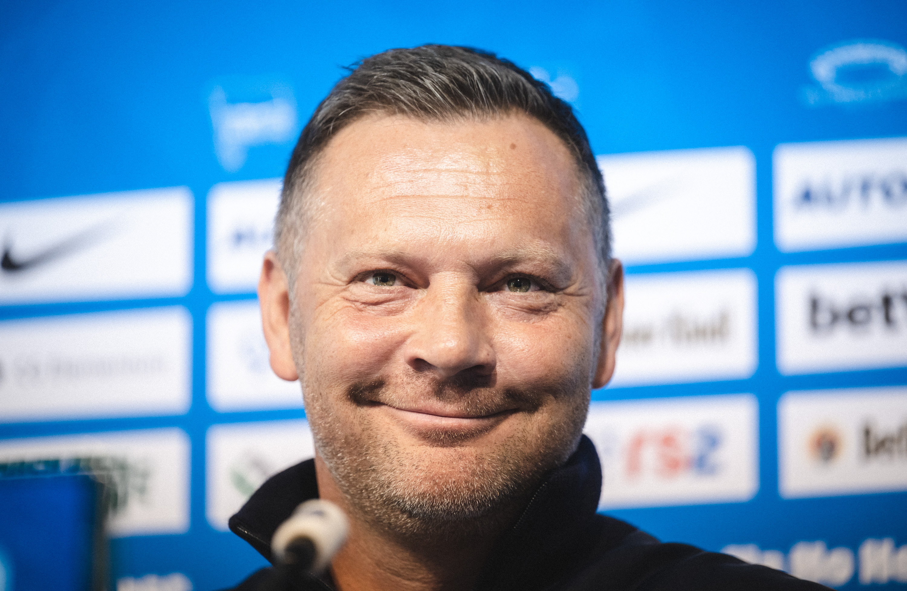 Pál Dárdai smiles at the camera.