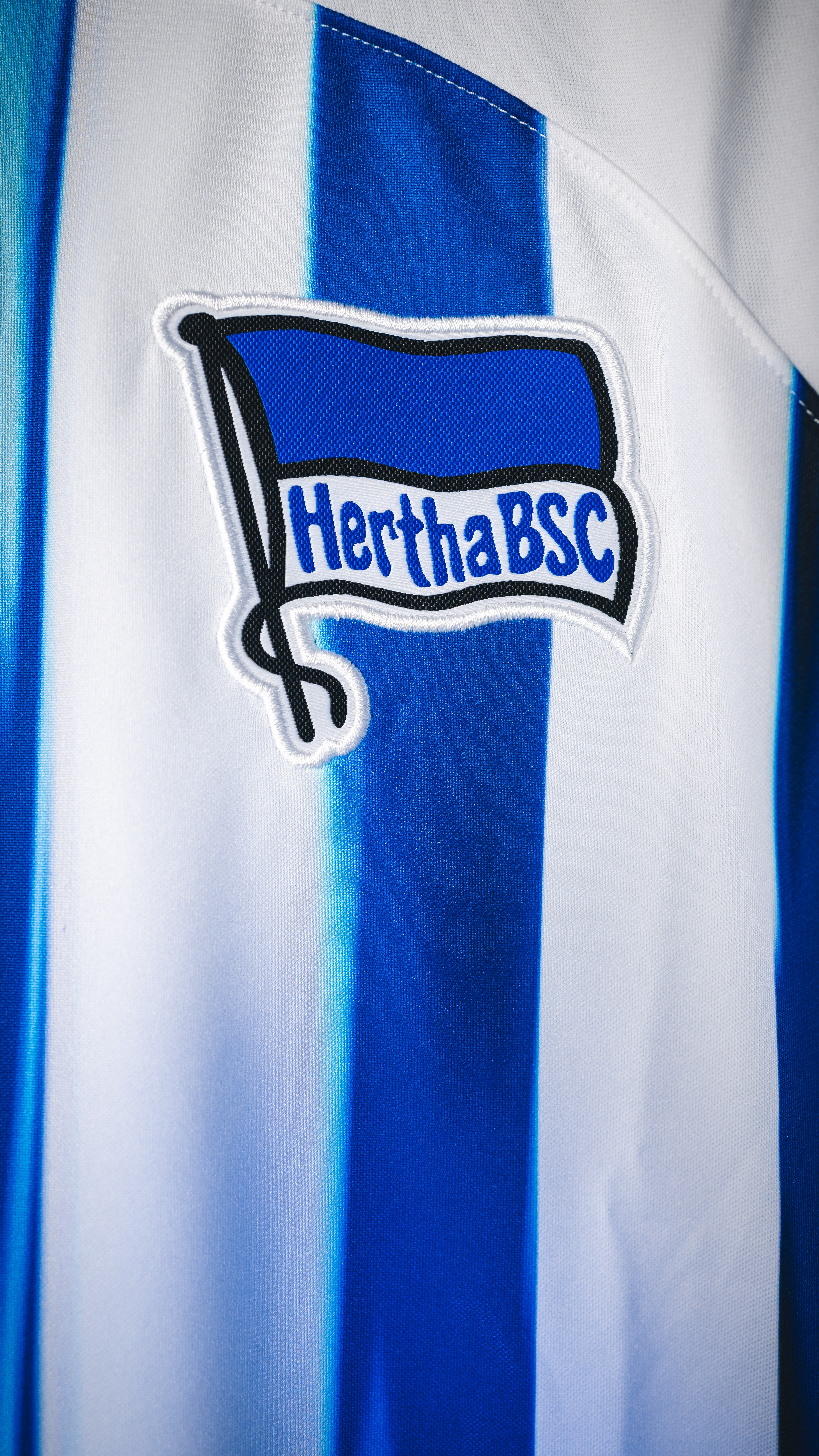 Die Hertha-Fahne auf dem Trikot.