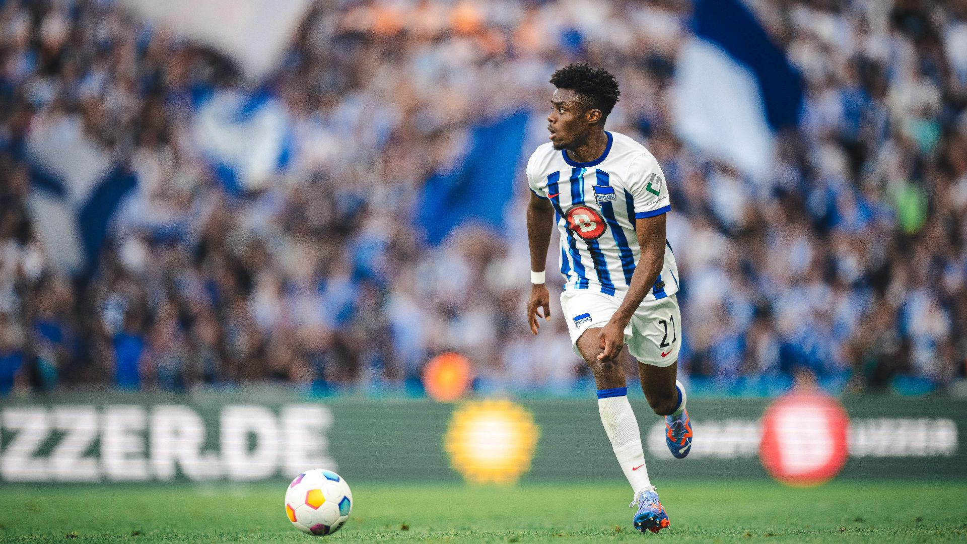 Anderson Lucoqui am Ball für Hertha BSC.